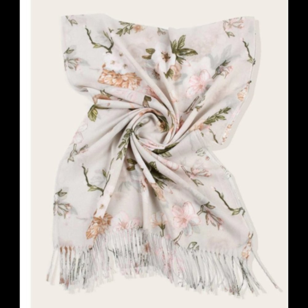 * Flower Pattern Fringe Scarf - Picture 2 of 3